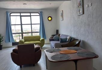 Casa LUNA - Cozy, new, nice and central loft! allows 18 year olds to book a room