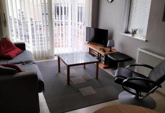 luxe hotelkamer rechtstreeks aan de boulevard en zee 4pers has Balcony rooms