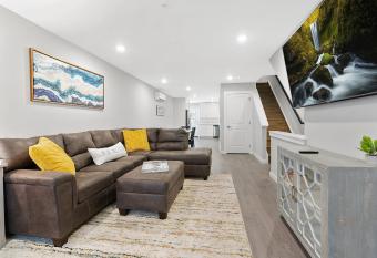 4BR W Patio Close 2 Center City Fishtown TempleU allows 18 year olds to book a room