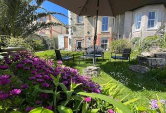 Meldon House allows 18 year olds to book a room