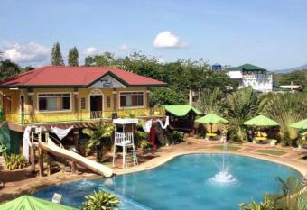 Angela s Pool Resort has Balcony rooms