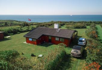 Magnificent house with splendid view to the sea has Balcony rooms