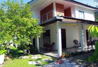 Sumith Villa allows 18 year olds to book a room