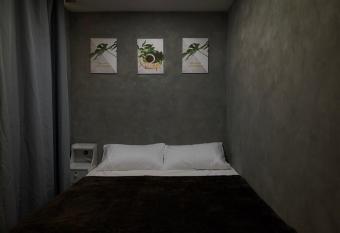 Habit at Inn allows 18 year olds to book a room