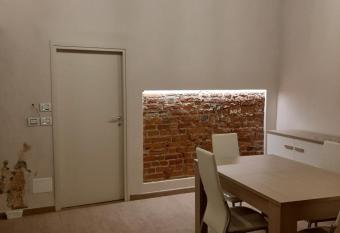 Il Garibaldi allows 18 year olds to book a room