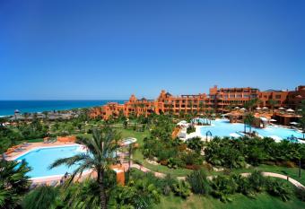 Royal Hideaway Sancti Petri allows 18 year olds to book a room