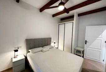 Apartamentos Tur  sticos Magallanes I has Balcony rooms