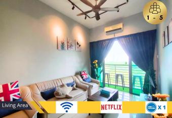 Dpulze Comfy Homestay, 1-5 Pax - DP3 has Balcony rooms