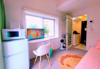 Glen Stage           has Balcony rooms