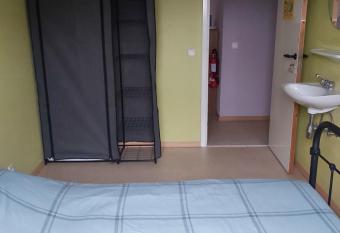 Brasserie & logies Leopold allows 18 year olds to book a room