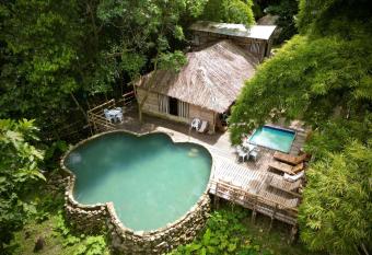 Las Caba  as del Rio has Balcony rooms