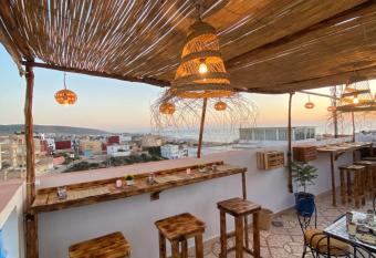 Doudane Guest House Surf Morocco allows 18 year olds to book a room