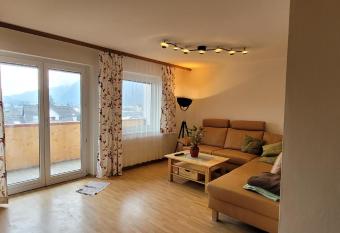 Alpen Appart Bludenz City allows 18 year olds to book a room