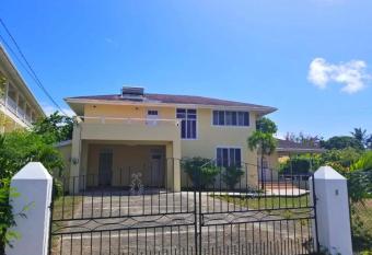 Imperial Oasis has Balcony rooms