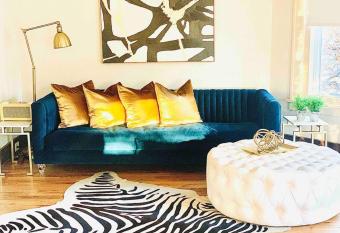 MAIN Street CITY Living with DECK! has Balcony rooms