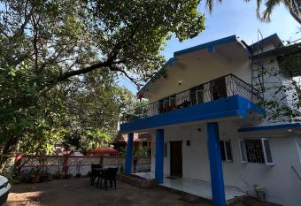 Muffys Villa has Balcony rooms