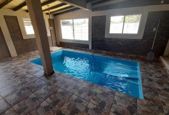 Complejo Martinez II Tupungato allows 18 year olds to book a room