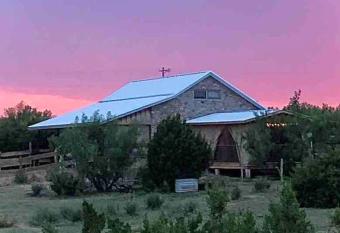 The Hideout at Palo Duro Canyon- Rider   s Roost allows 18 year olds to book a room