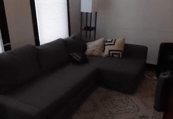 Amazing Private Room 10 Minutes From The Airport allows 18 year olds to book a room