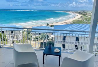 Appartement R  sidence Mont Vernon allows 18 year olds to book a room