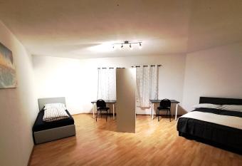 Simostay has Balcony rooms