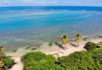 Picua Mar: Sand, Pool, Sun & Fun! has Balcony rooms