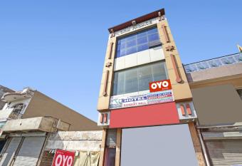 Flagship Vj Hotel allows 18 year olds to book a room