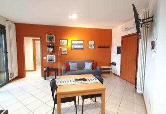 RomagnaBNB Volta has Balcony rooms