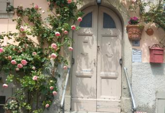 Paolo Centro storico has Balcony rooms