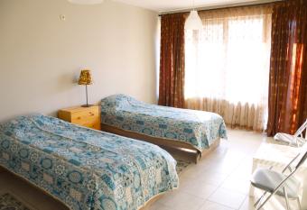 Center of Malko Tarnovo has Balcony rooms