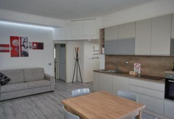 Next Home Milano has Balcony rooms