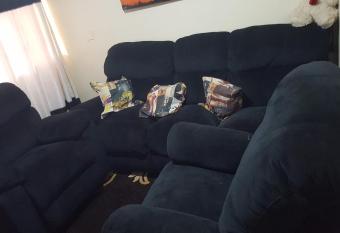 1br bnb...Derriver allows 18 year olds to book a room