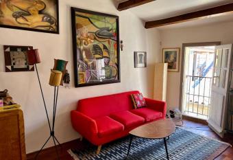 Une ambiance boh  me sur les toits de Sainte-Anne has Balcony rooms