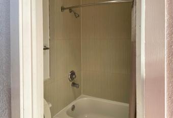 Studio 6 Houston Tx Brookhollow has rooms with a private hot tub
