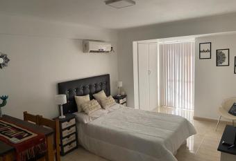 HERMOSO DEPARTAMENTO CENTRO SANTA FE has Balcony rooms