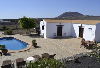 Casa Volc  n has Balcony rooms