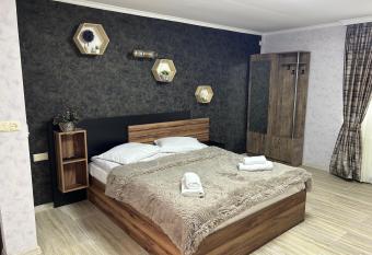 Oldtown Apartments has Balcony rooms