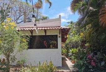 Private Malpa  s Bungalow has Balcony rooms