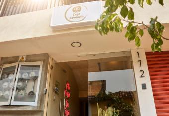 Casa Nomada Hotel - Hostal allows 18 year olds to book a room