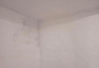 Candle house allows 18 year olds to book a room