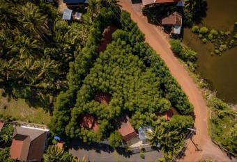Kaong Kang Bungalow has Balcony rooms
