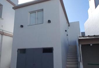 Mono ambiente c  ntrico 2p allows 18 year olds to book a room