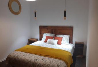 Chambre d hotes de la Gare allows 18 year olds to book a room