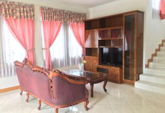 Vila kota bunga puncak has Balcony rooms