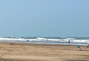 bel appartement has Balcony rooms