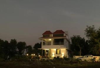 Red Rose Farms Farm Stay has Balcony rooms