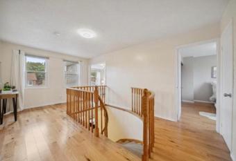 Private room - Sweet Suites Whitby allows 18 year olds to book a room