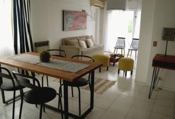 Departamento en el Coraz  n de Mendoza has Balcony rooms