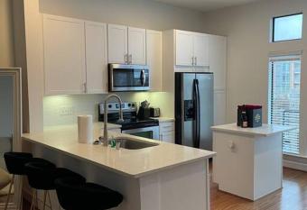 DTX Modern Simplistic Loft has Balcony rooms