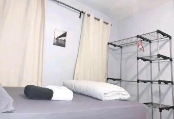 Paradise Rentals allows 18 year olds to book a room